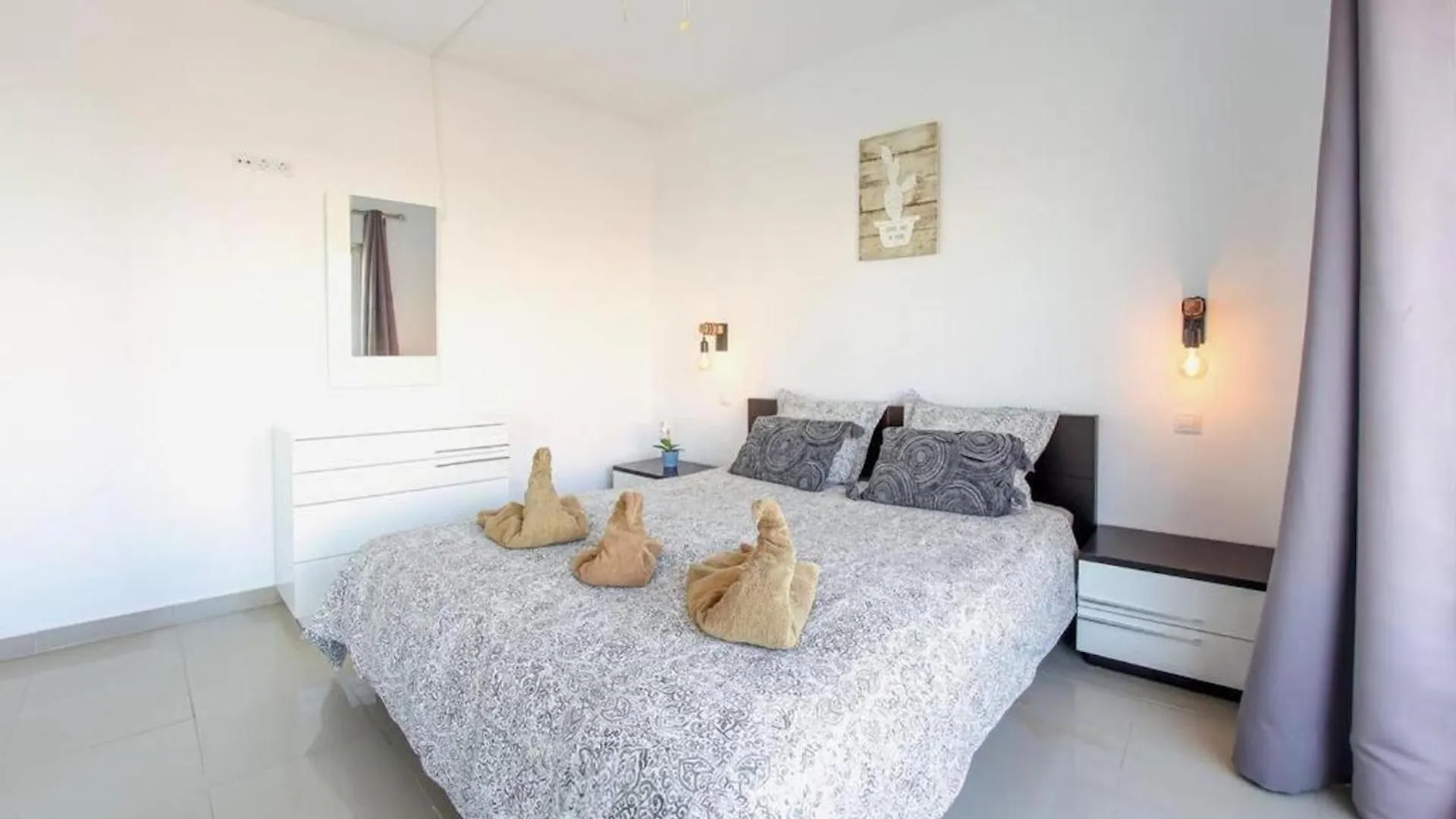 Appartement Amazing 2 Bedroom Flat With Beachfront And Pool, Paraiso Del Sur A306 Playa Paraiso
